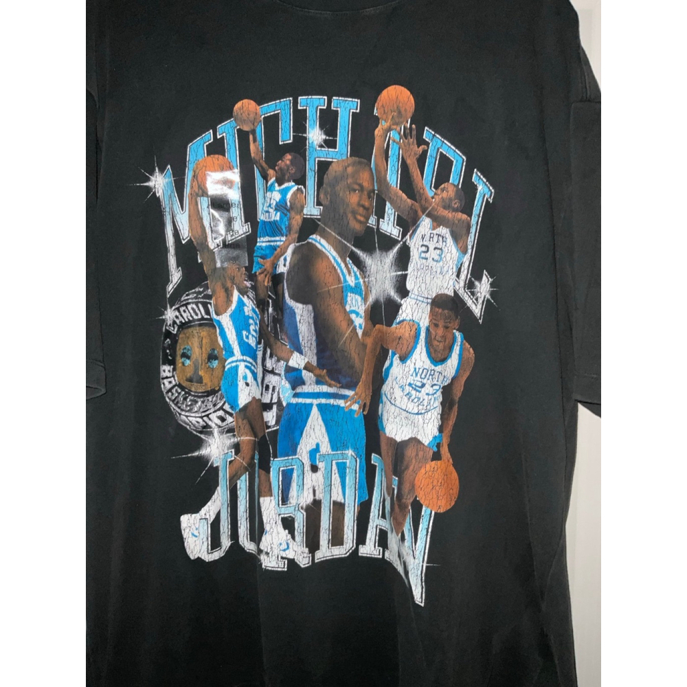 Jordan Flight Essentials Men's Graphic T-Shirt - Picture 4 of 11